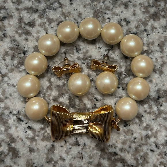 Kate Spade Gold and Cream Bow Pearl Bracelet - Picture 2 of 2